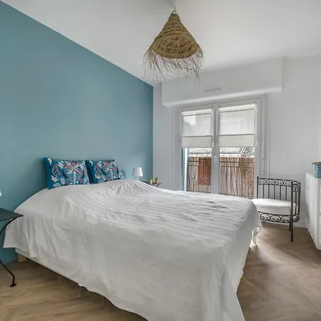 Apartment A 650m De La ! *